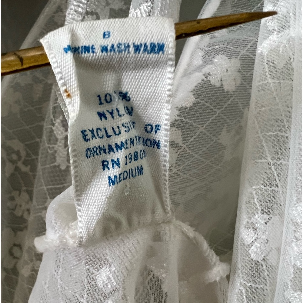 Vintage Radcliffe Peingnor Robe and Nightgown Set White Lace Medium 50’s EVC - Picture 4 of 14